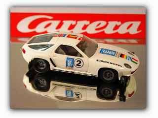 88431-Porsche 928 Europamoebel - rechte Seite.jpg